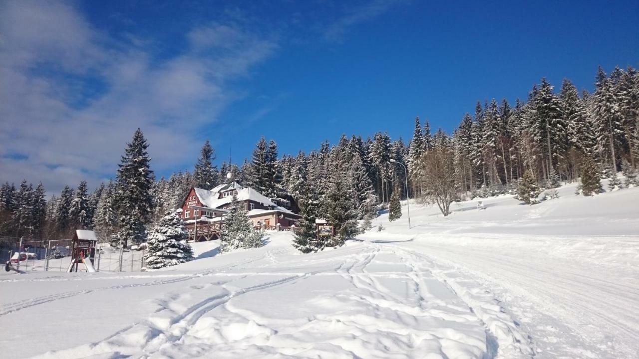 Penzion Vysoka Straz Pec pod Snezkou Exterior foto